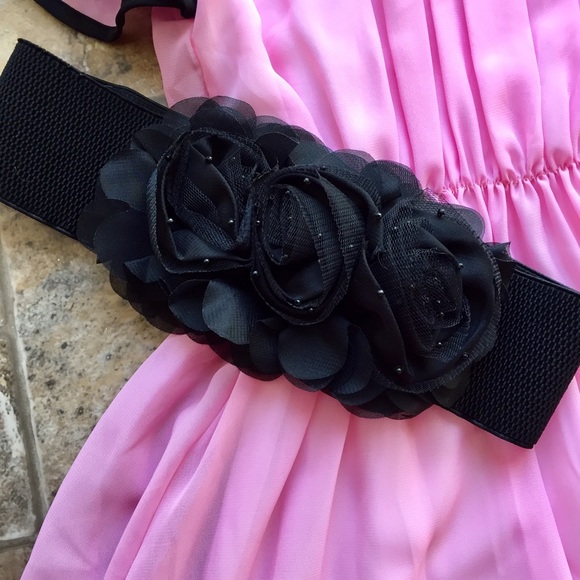 NWT Cute light pink dress - Picture 2 of 6